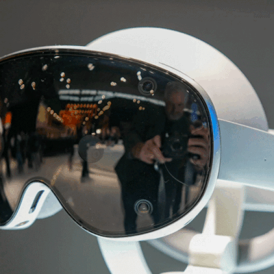 AI: Google's second time at bat with 'Smart Glasses'. RTZ #734