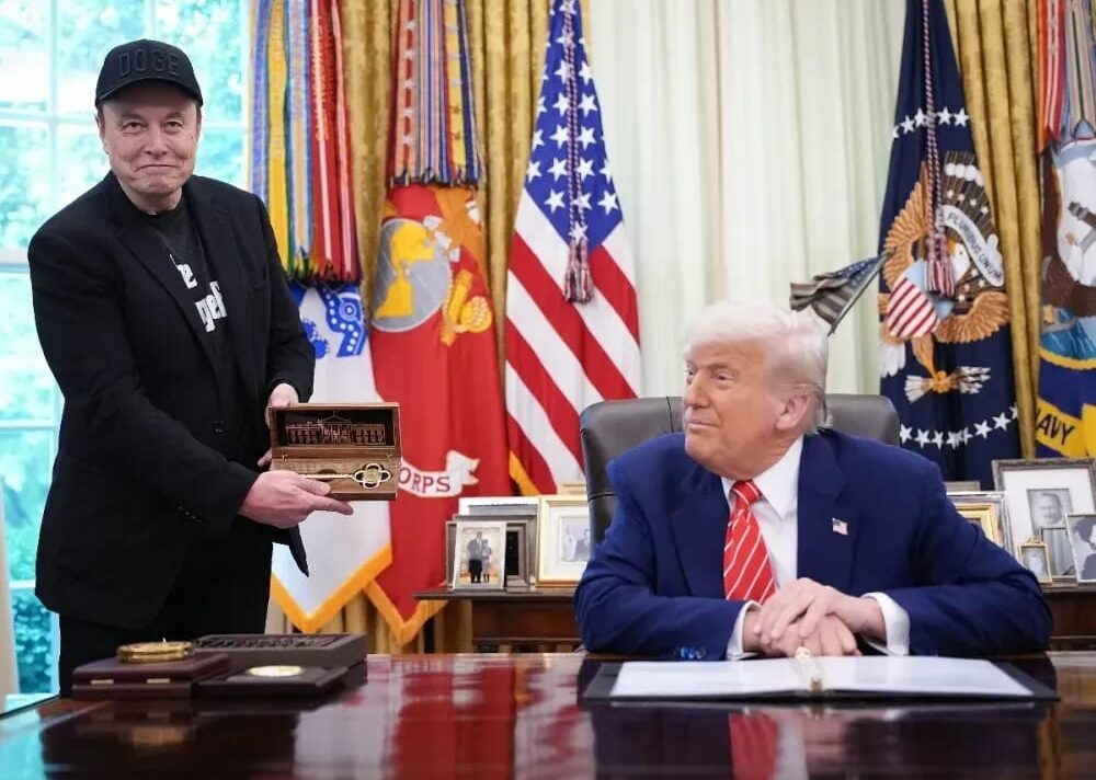 Elon Earns A Key To The White House And A Black Eye…